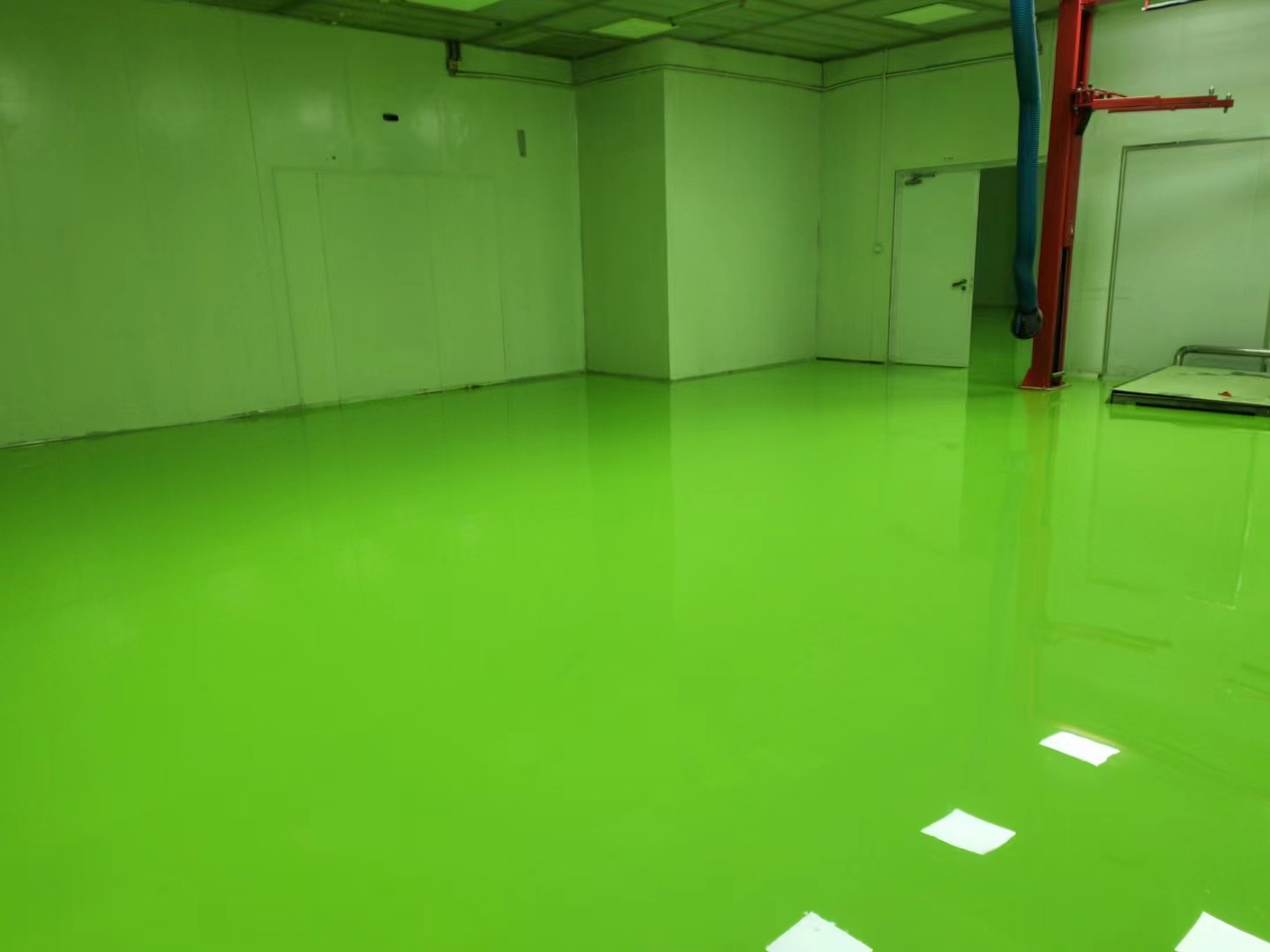 固化地坪的抗老化艺术